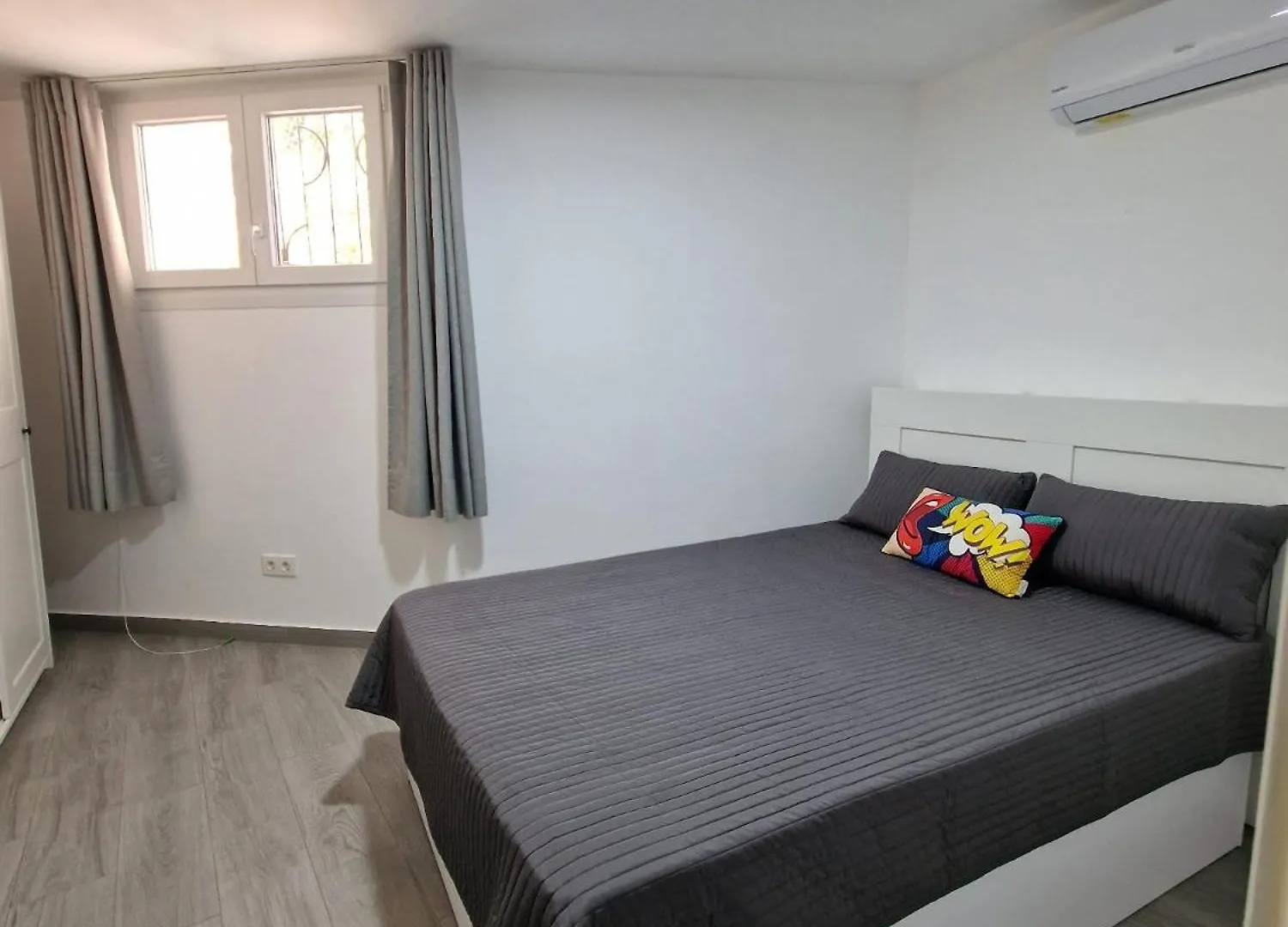 1 Room Junto A Monte Victoria Malaga Spain